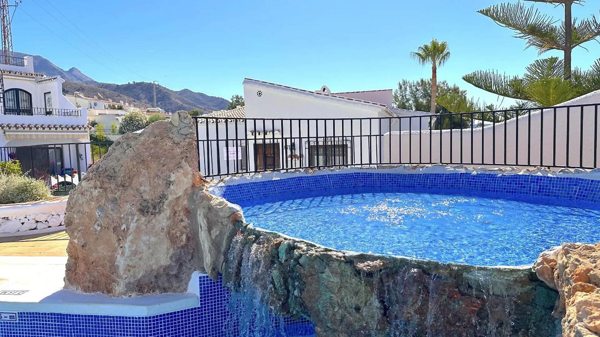 Los Naranjos 15B Capistrano Village By Casasol Nerja Daire